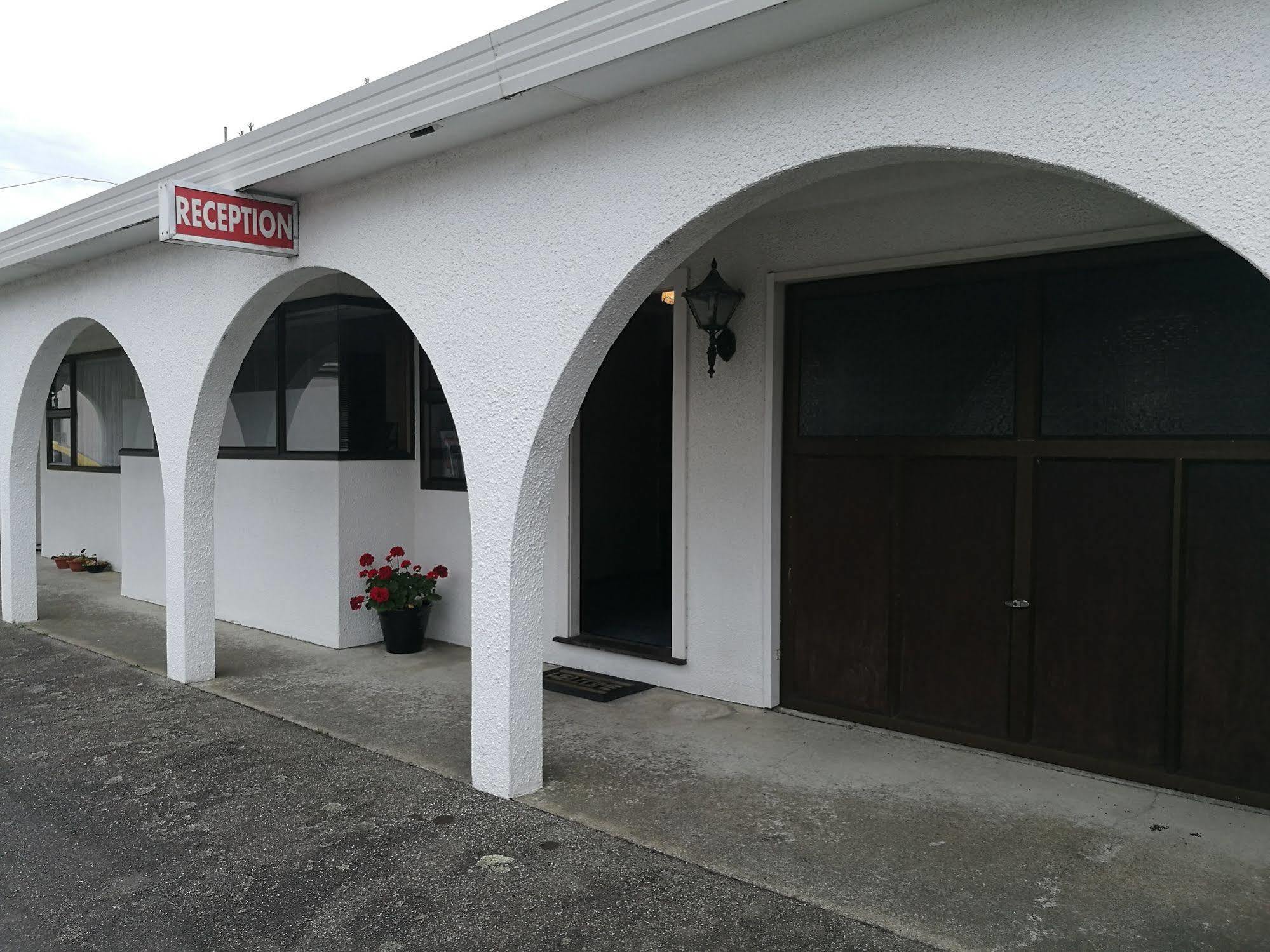 Hacienda Motel 인버카길 외부 사진