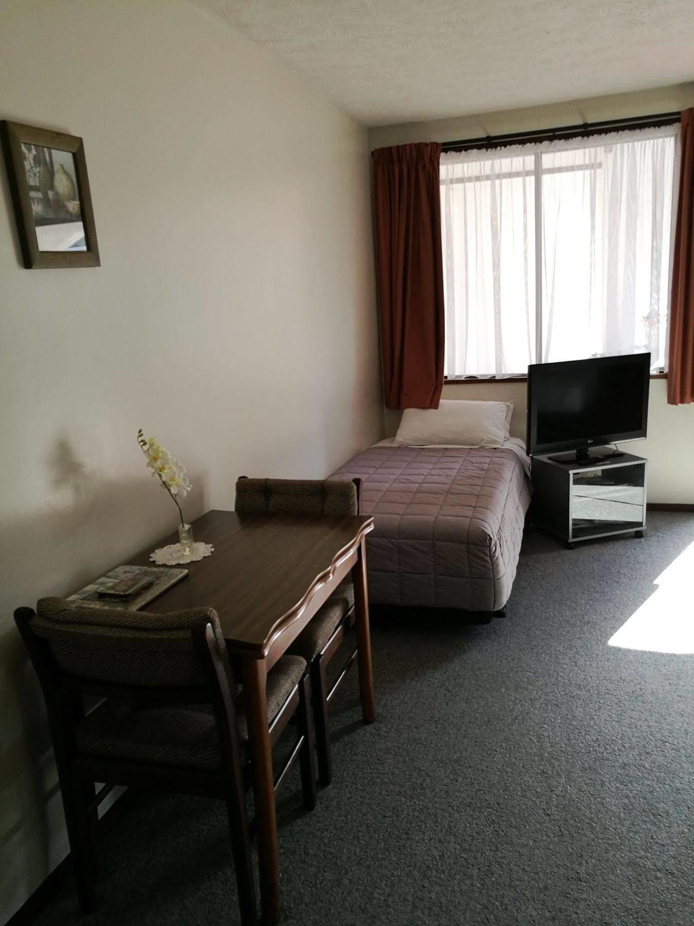 Hacienda Motel 인버카길 외부 사진