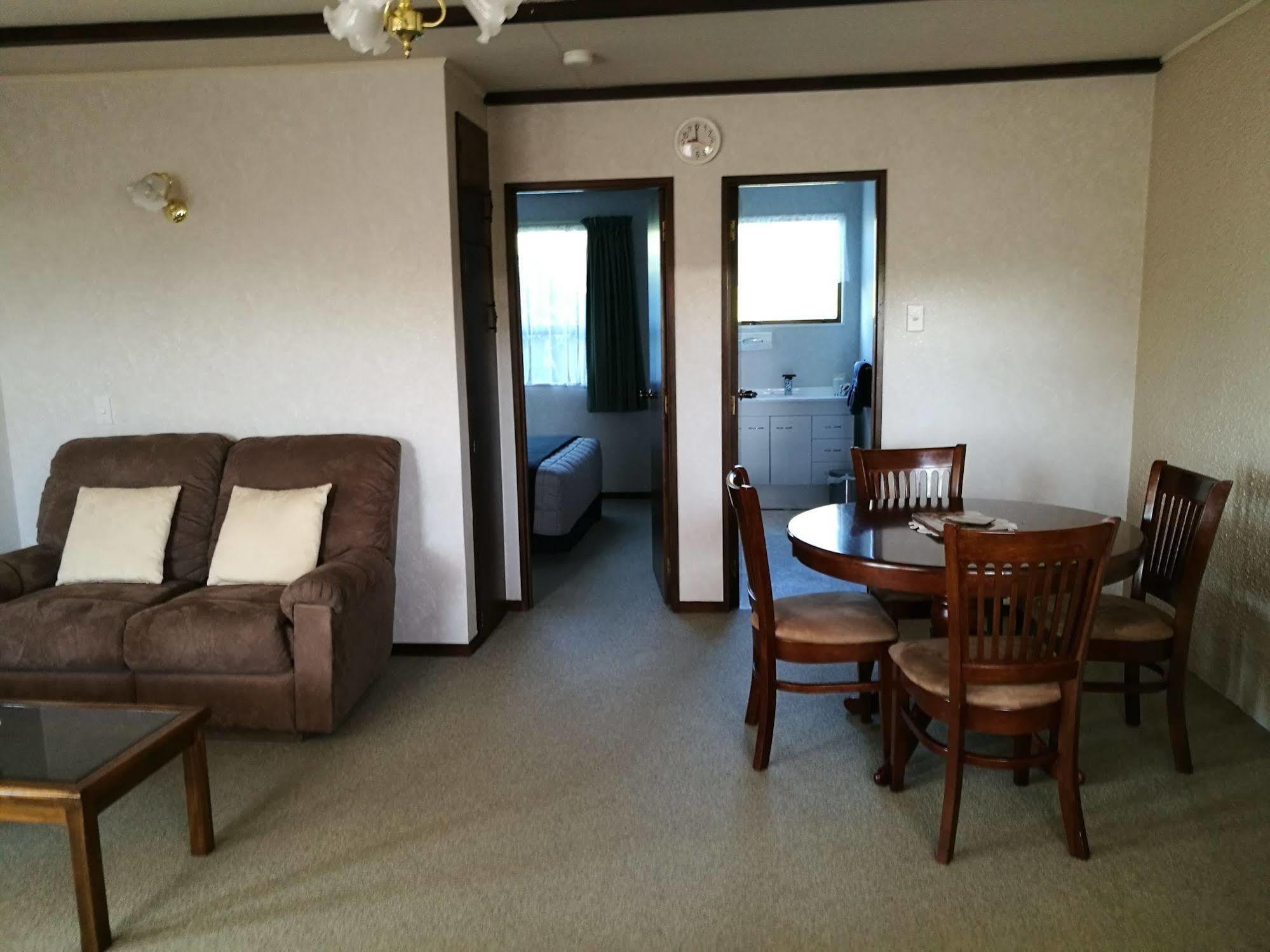 Hacienda Motel 인버카길 외부 사진