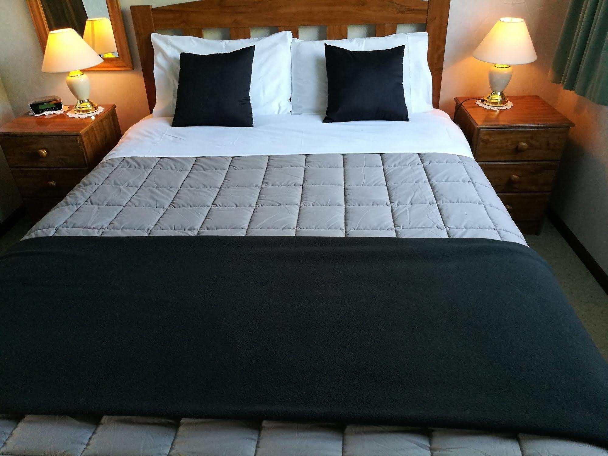 Hacienda Motel 인버카길 외부 사진
